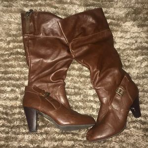 Guess boots